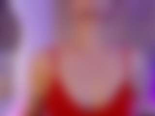 Live cam show with Katy Van - Brown Hair Petite on hotwifechat.live