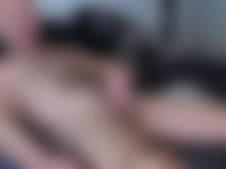 Live cam show with Zhigan - Average on CamClone