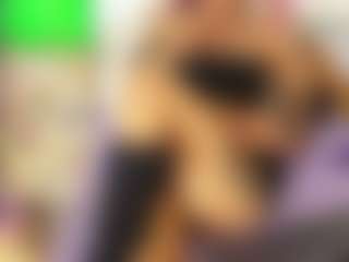 Live cam show with Zorra-violeta - Brown Eyes Red Hair on Gym Cam Girls