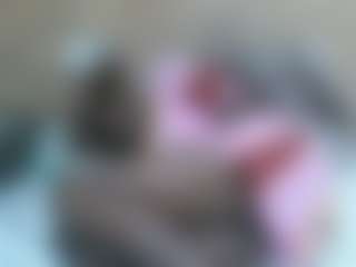 Live cam show with MAGNETIC-QUEEN - Bedroom Ebony on Free Soda