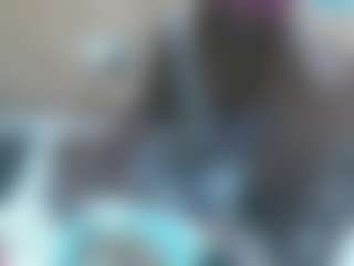 Spettacolo in cam dal vivo con MAGNETIC-QUEEN - Hairy Pussy Teen (18+) su Camsoda