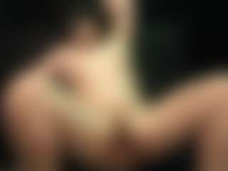 Live cam show with EvaCrux - Thick on Uber Horny