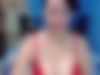 Live cam show with Lily Benet - Hot on xxxlivecams.org
