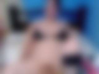 Live cam show with Lily Benet - Fuck on xxxlivecams.org