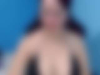 Live cam show with Lily Benet - Fuck on CamSodaAdn