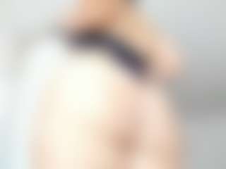 Live cam show with Veronica-Salas - Strip on SinfulBabes