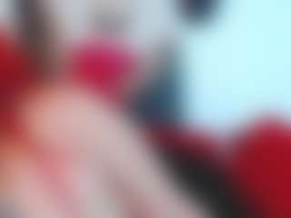 ashley-whiteSelf MILF webcam performer live streaming