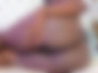Live cam show with KristineLS - Bedroom Black on Camsoda