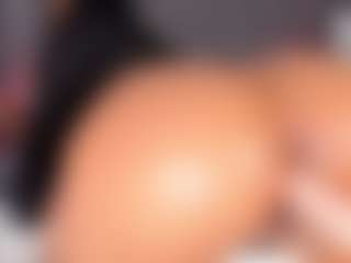 PocahontasFg's Live Sex Cam Show