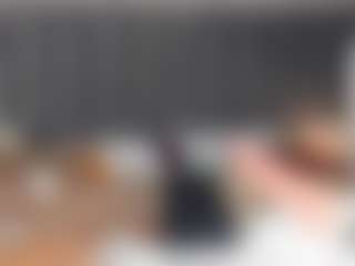 Live cam show with PocahontasFg - Oil on livesuperchat.net