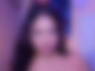 Live cam show with Shenoa - Brown Hair on CamwithHer