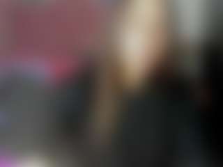 Bunnyy26's Live Sex Cam Show