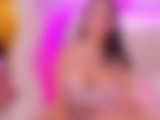 Live cam show with Selena - Japanese on AdultVida.com | colombia