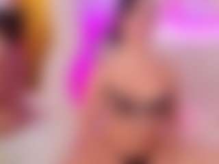 Live cam show with Selena - Cosplay MILF on testsause.com