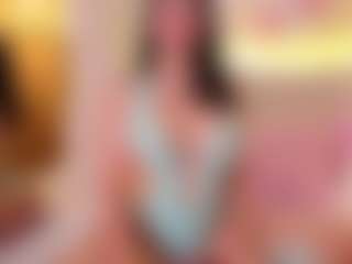Live cam show with Selena - MILF Teen (18+) on Camsoda