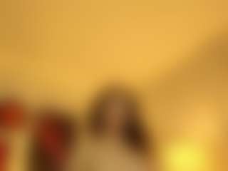 Live cam show with litasella - Double Penetration on Camming Site