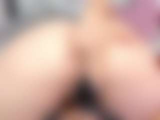 Live cam show with SusanBenett - BBW on Ass Tok