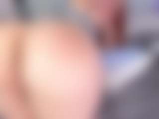 SusanBenett's Live Sex Cam Show