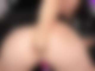 SusanBenett's Live Sex Cam Show