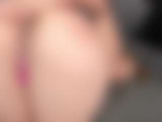 SusanBenett's Live Sex Cam Show
