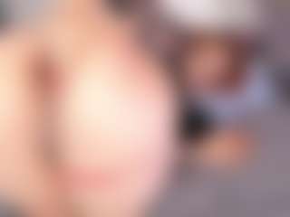 SusanBenett's Live Sex Cam Show