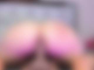 SusanBenett's Live Sex Cam Show