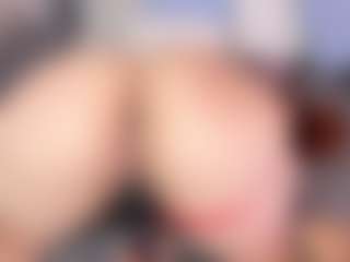 SusanBenett's Live Sex Cam Show