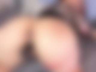 SusanBenett's Live Sex Cam Show