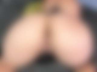 SusanBenett's Live Sex Cam Show