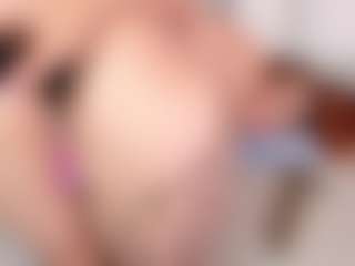 SusanBenett's Live Sex Cam Show