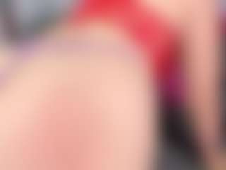 Live cam show with SusanBenett - Oil on x69.live