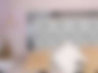 Live cam show with SusanBenett - Butt Plug on Camsoda