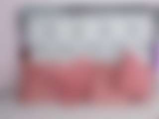 Live cam show with SusanBenett - Brown Hair MILF on liverealitysex.com