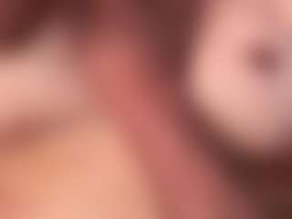 Live cam show with Chunky butt - Fingering on sexylivex.com