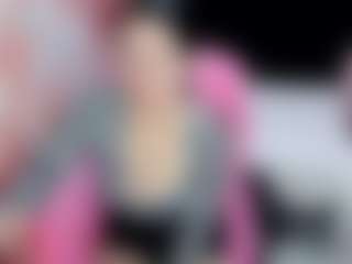 Live cam show with allysonmilf69 - Butt Plug on TeamSkeetLive