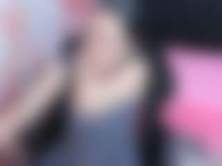 Live cam show with allysonmilf69 - Living Room on camgirlchat.live