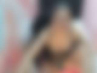 Live cam show with allysonmilf69 - Brown Eyes on Milfs Live