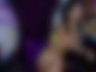 Live cam show with Salome - Foot Fetish on Dolls Live