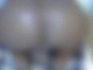 Shanlove's Live Sex Cam Show