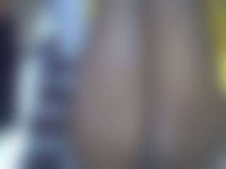 Live cam show with Shanlove - Ebony on madthumbs | kenya