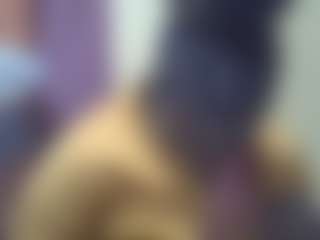 Live cam show with Shanlove - Bedroom Black on Nude Live Now