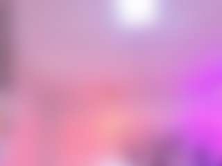 Live cam show with TamaraGrays - Skinny MILF on googirlz