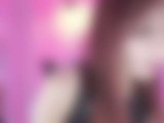 Live cam show with TamaraGrays - Blonde Hair on studioflirtlive.com
