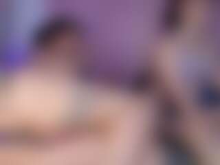 Live cam show with Roxanne - Chubby on Gym Cam Girls