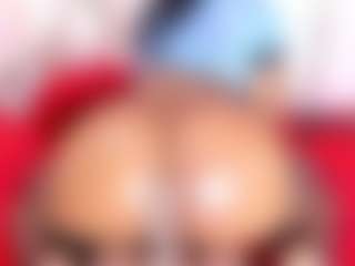 Live cam show with KiimLogan - Privateshow on Hubzter Live