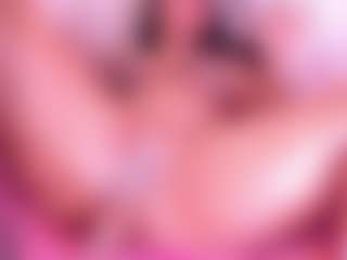 KiimLogan's Live Sex Cam Show