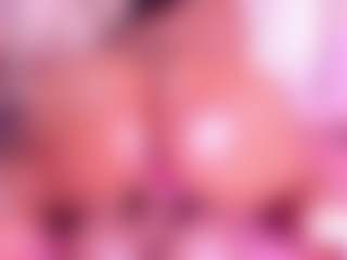 KiimLogan's Live Sex Cam Show