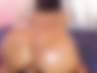 Live cam show with KiimLogan - Privateshow on Camsoda