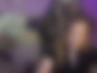 Live cam show with Cassy054 - Teen (18+) on CamwithHer