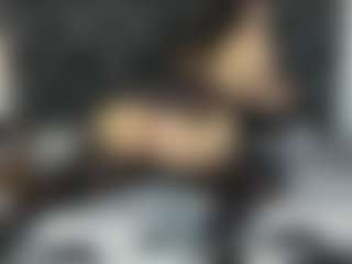 Live cam show with MartinaMadisson - Solo on Streamer API